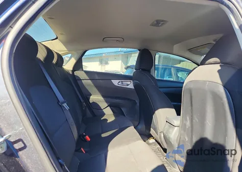 2023 Kia Forte Lxs из США, поврежденный, VIN 3KPF24AD2PE509232